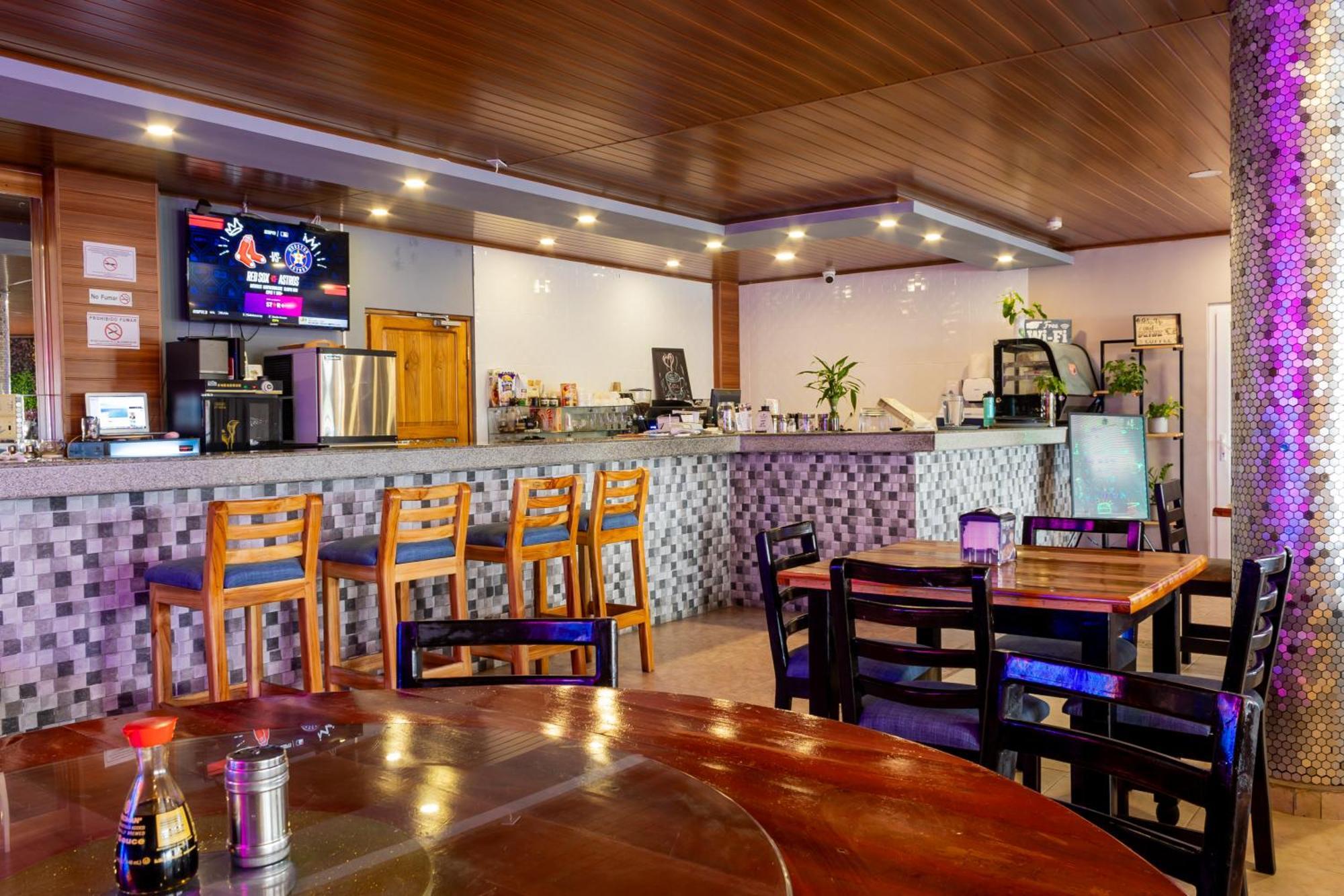 Hotel Guacamaya Penonomé エクステリア 写真