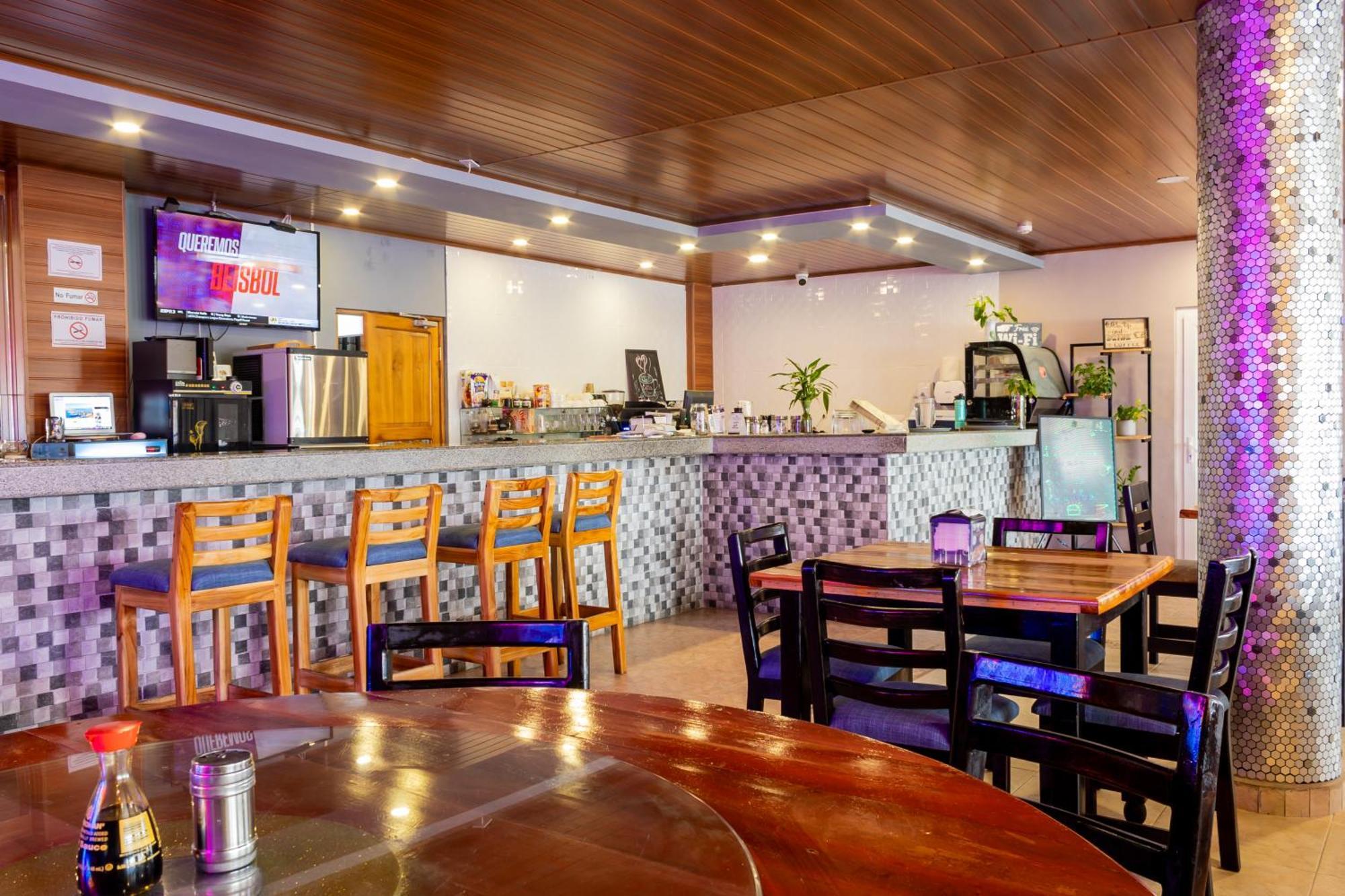 Hotel Guacamaya Penonomé エクステリア 写真